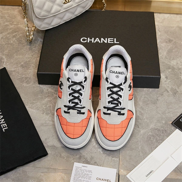 Chanal Sneakers Versatile 2212