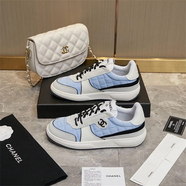 Modern Chanal Sneakers 2214