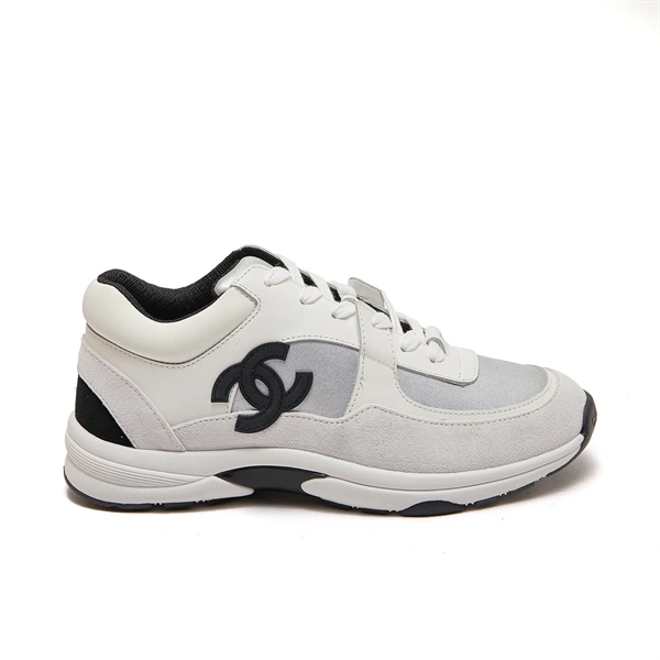 Chanal Sneakers FashionForward 2221