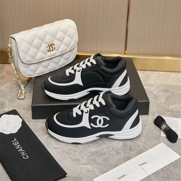 Lightweight Chanal Sneakers 2232