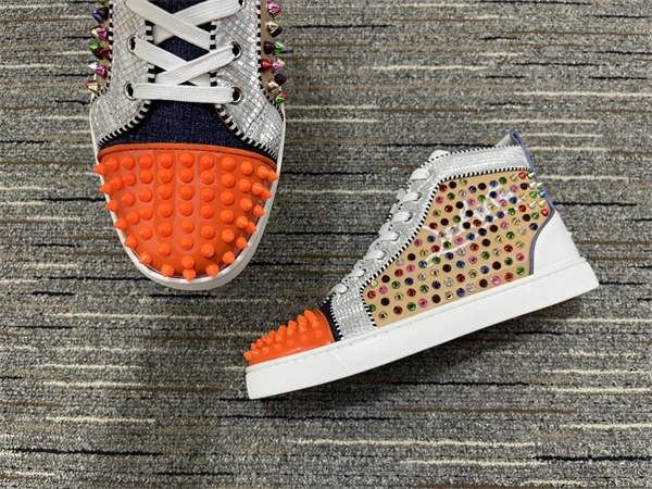 Christian Louboutin Bold 2670