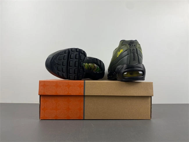 Corteiz x Air Max 95 SP FB2709- Packable 5165