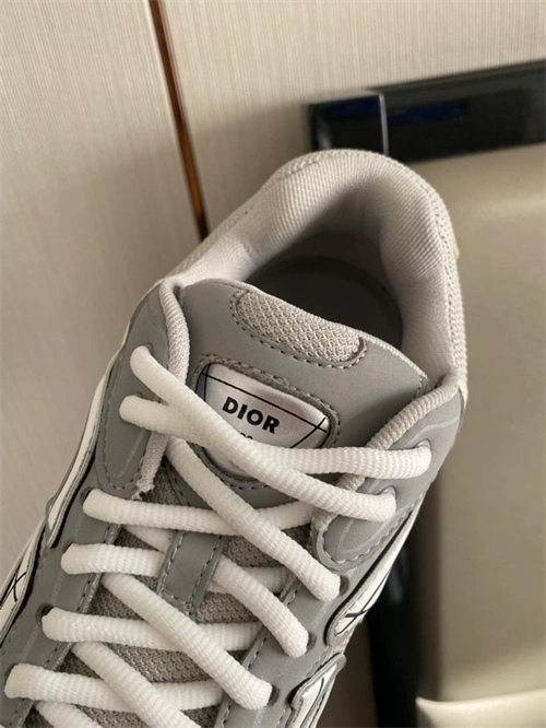 WeatherProof DR B30 Sneakers 1086