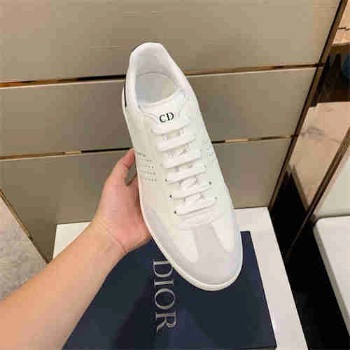 DR Sneaker Popular 1140