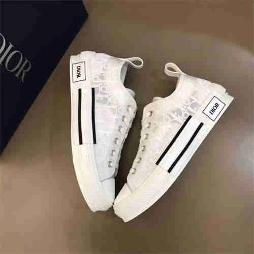 DR Sneaker Sustainable 1152