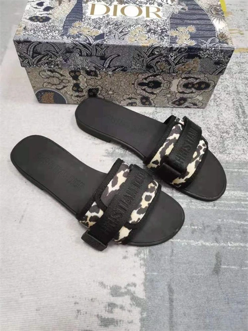 Dio Slipper Bold 5806