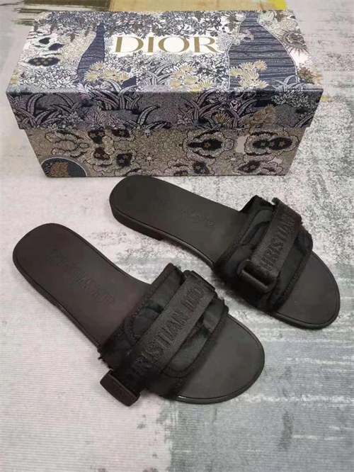 Unique Dio Slipper 5803