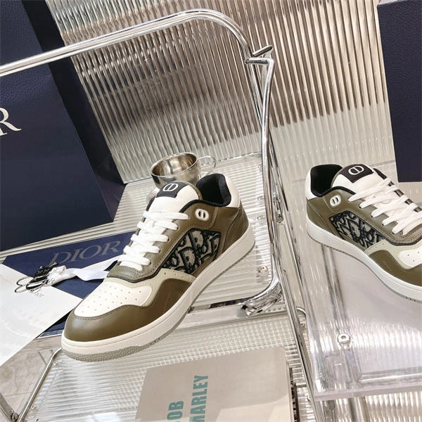 Dr B27 Sneaker Seasonal 1384