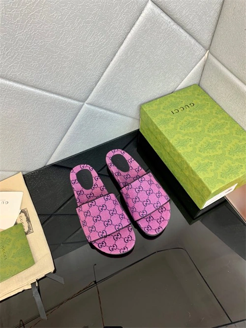 Gocci Slipper Lightweight 5759
