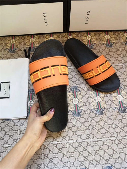 Minimalist Gocci Slipper 5730
