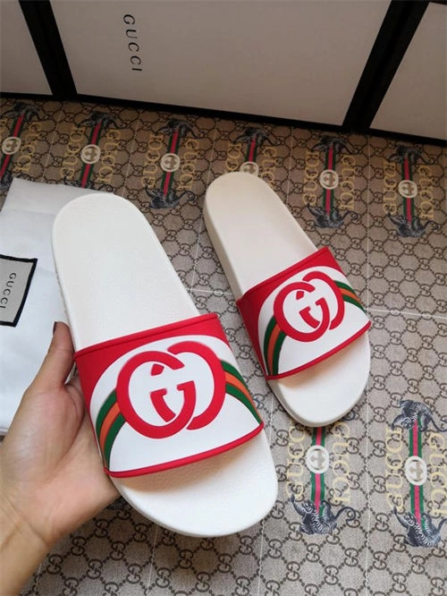 Lightweight Gocci Slipper 5720