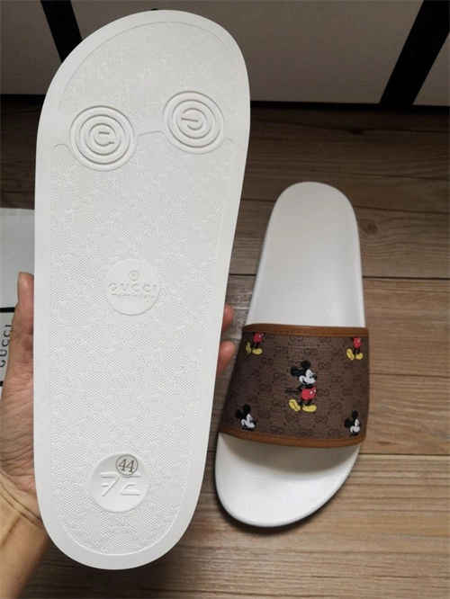 Youthful Gocci Slipper 5674