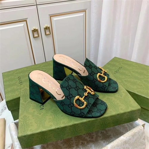 Resilient Gocci Slipper 5638
