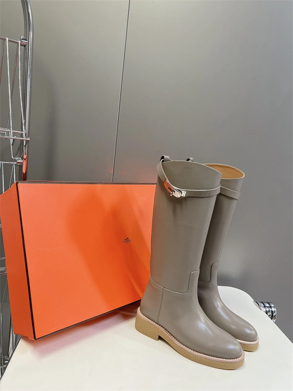 Youthful H Boot 2412