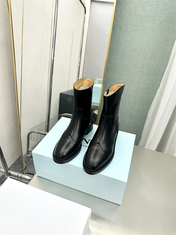 H Boot Sleek 2413