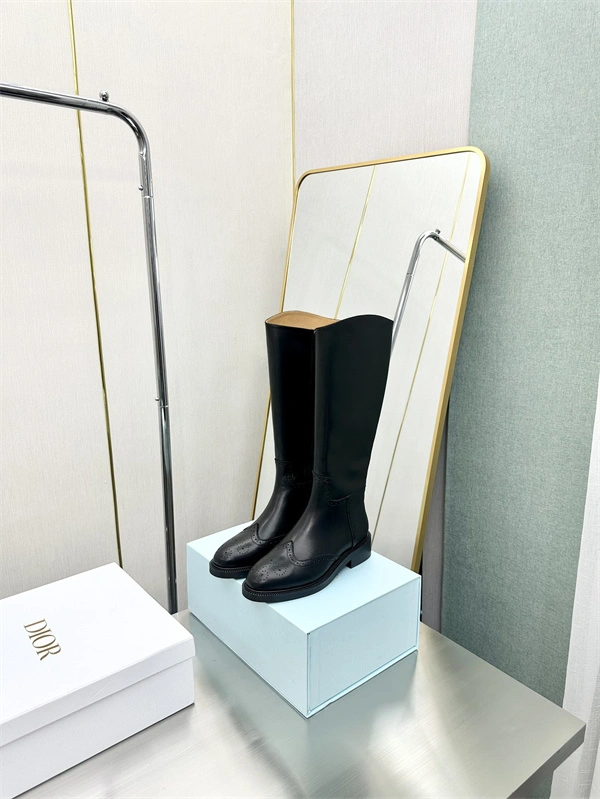 H Boot Sleek 2413