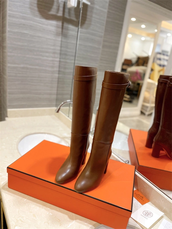 Affordable H Boot 2426