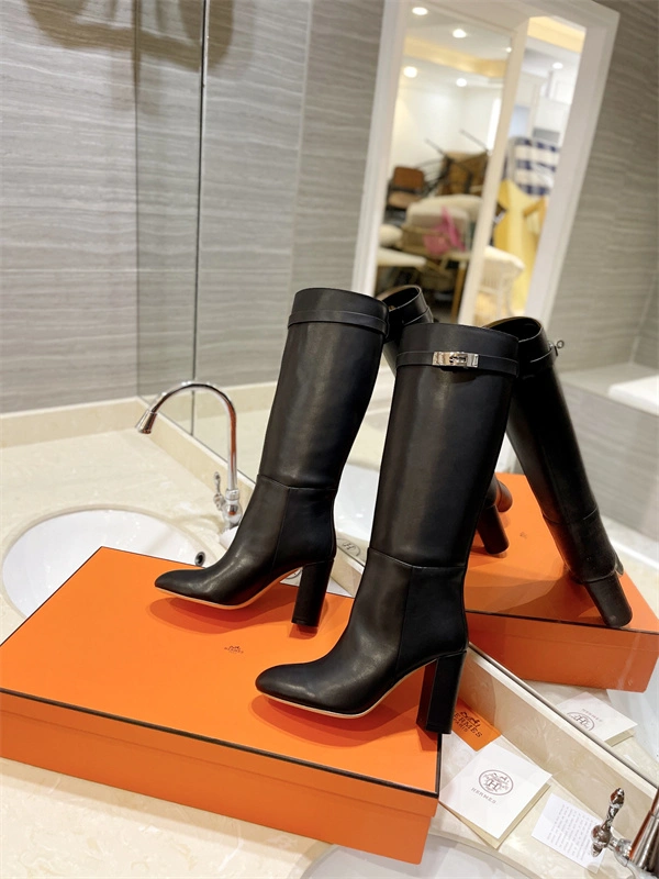 Affordable H Boot 2426