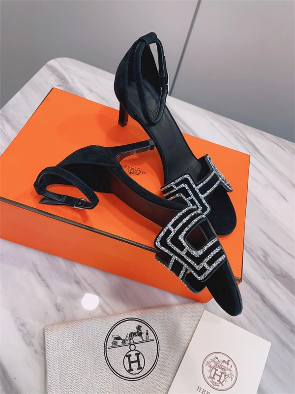 H Sandals Supportive 2397