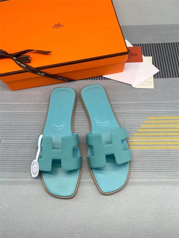 Affordable H Slipper 2353
