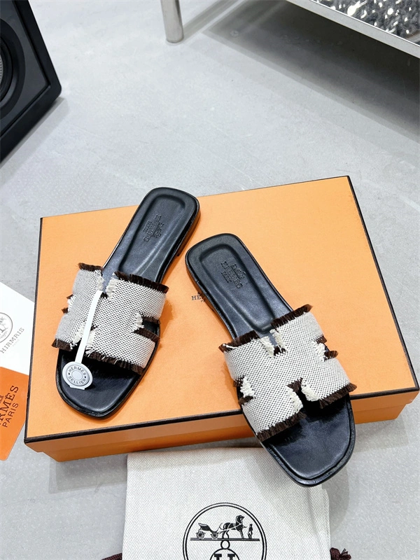 Premium H Slipper 2373