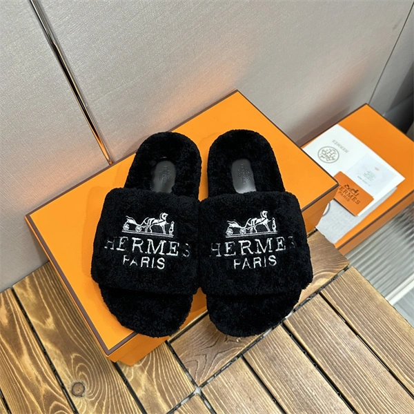 Affordable H Slipper 2381