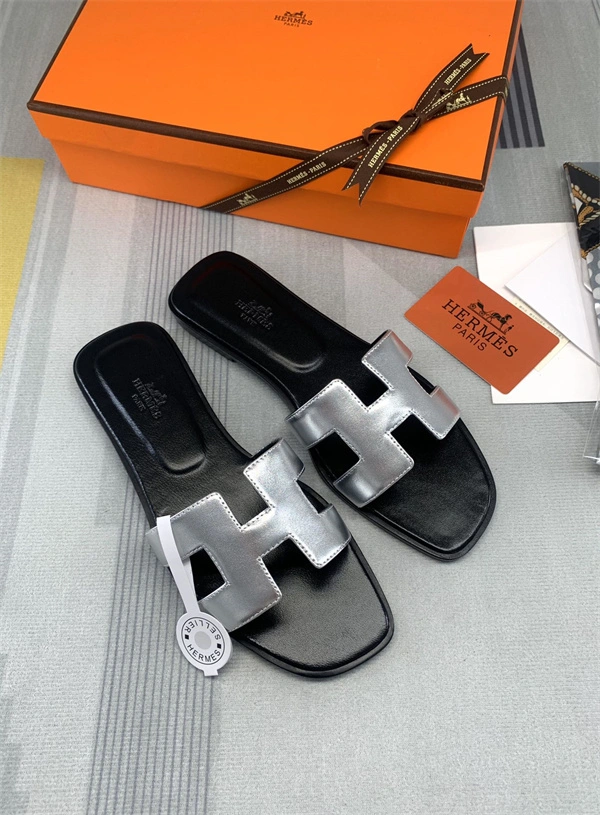 H Slipper HighQuality 2382