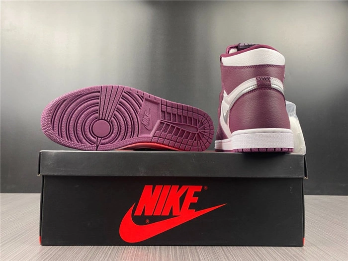 Jordan1 Retro OG Bordeaux 555088- WrinkleFree 3717