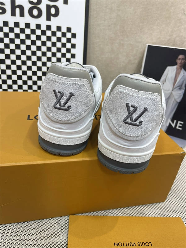 Modern LV 1725