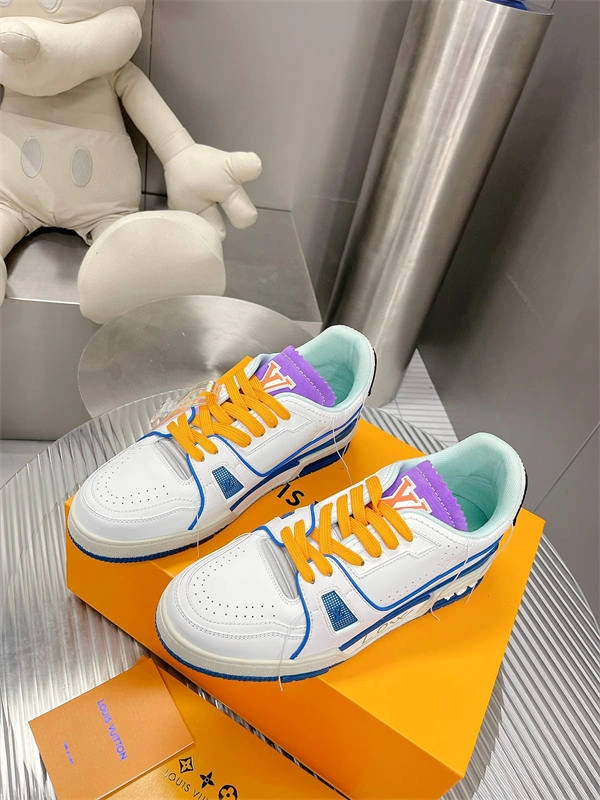 LV Lightweight 1744