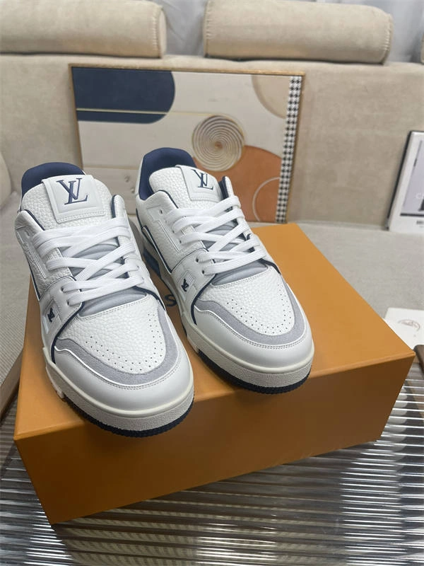 LV Comfortable 1765