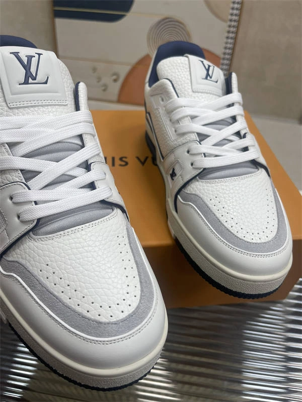 LV Comfortable 1765