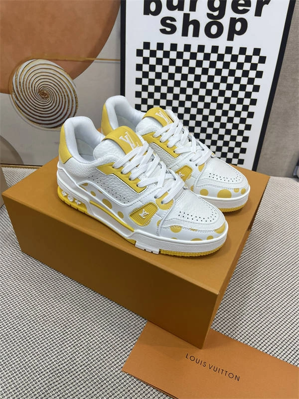 LV ZipUp 1777