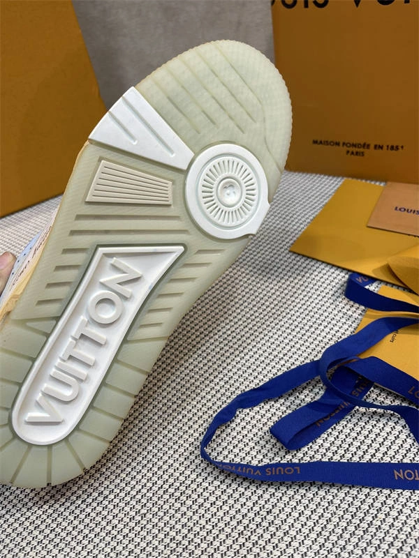 LV Vibrant 1790
