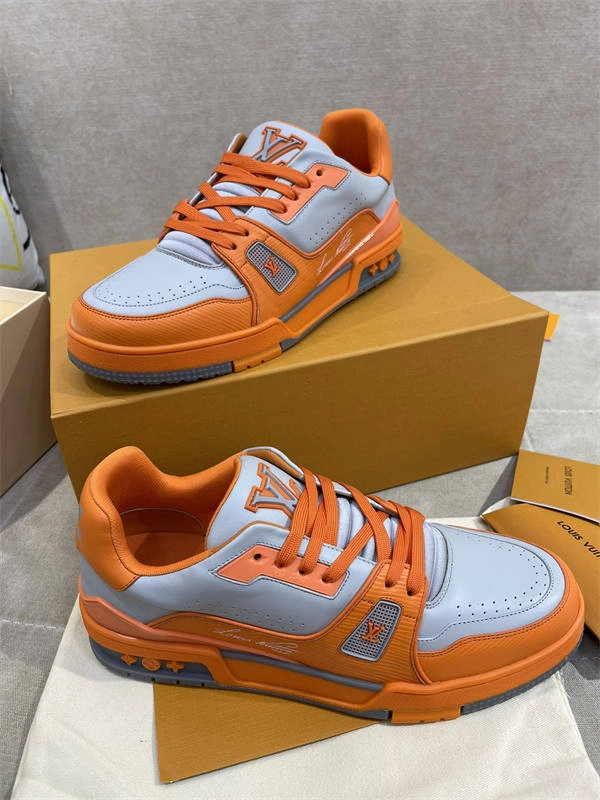 Lightweight LV 1821