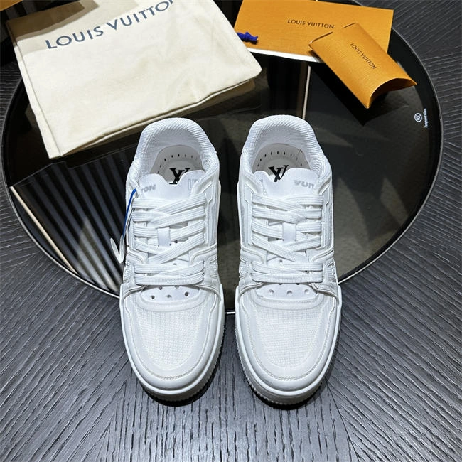 LV Breathable 1653