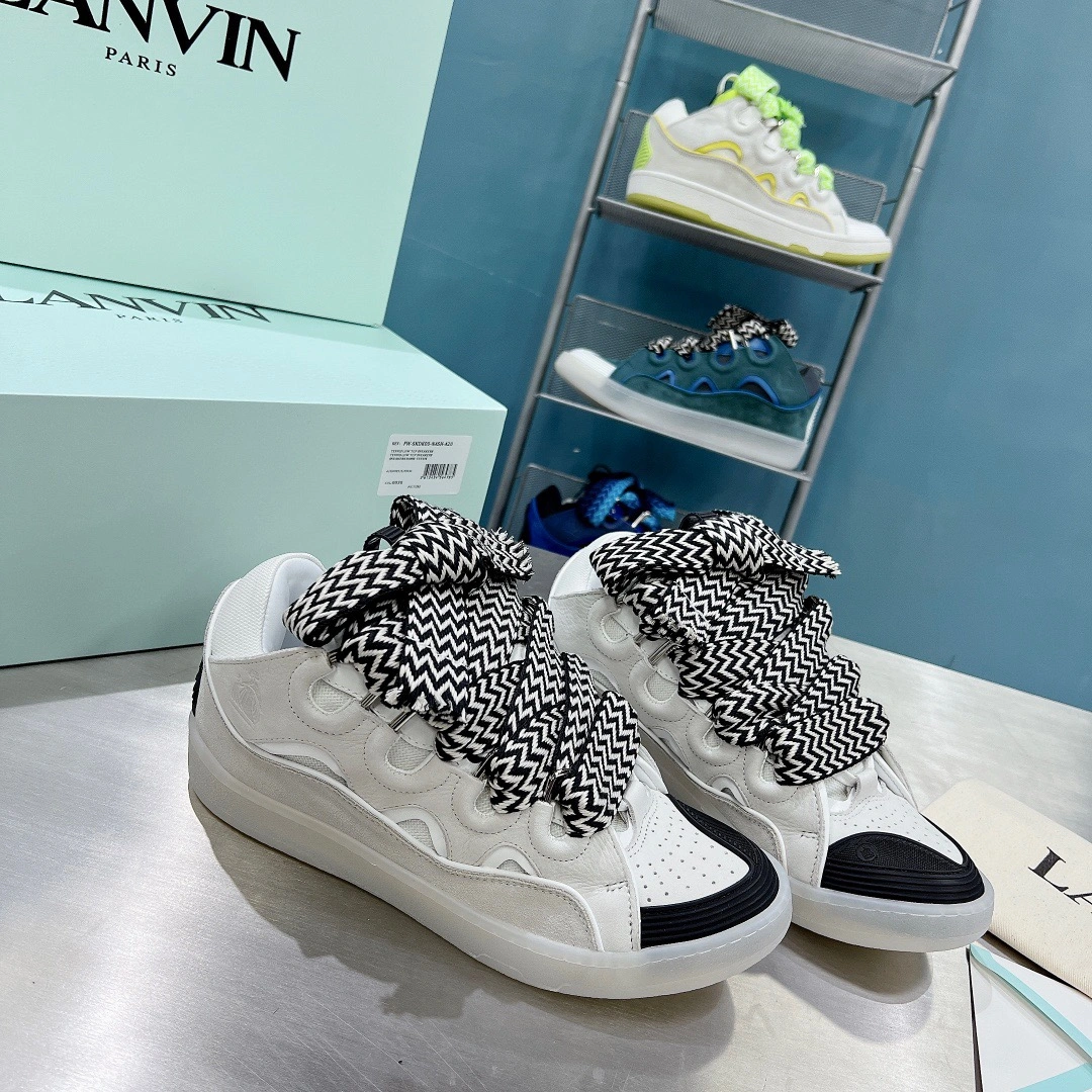 Supportive Lanvon Curb Sneaker 867