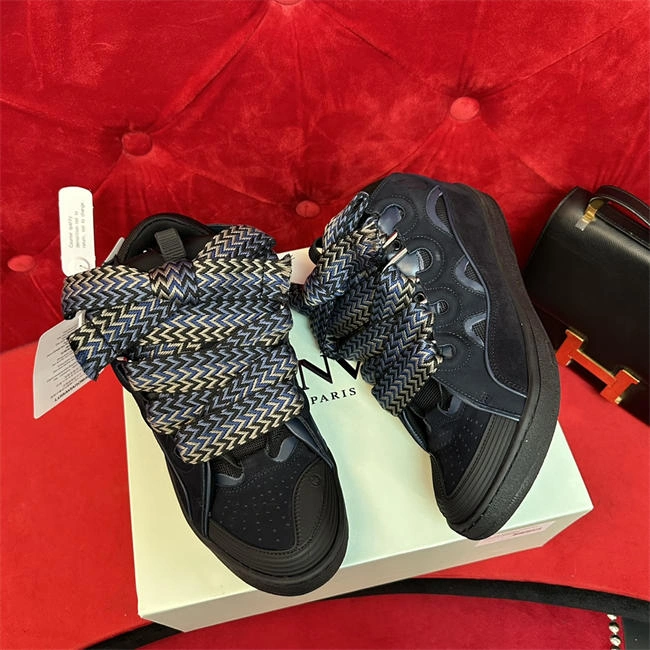Snug Lanvon Curb Sneaker 909
