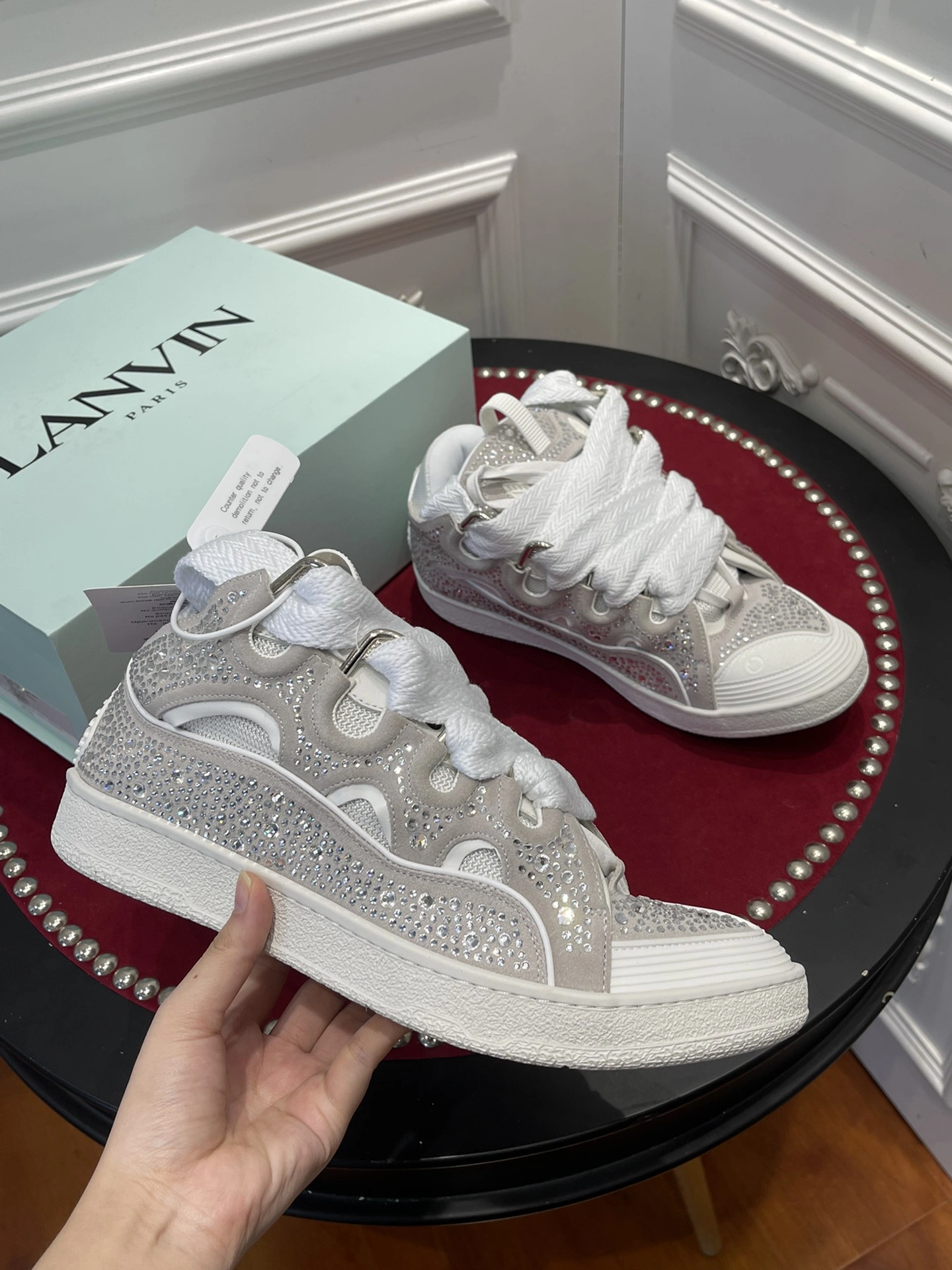Lightweight Lanvon Curb Sneaker White Rhinestone FMSKRK11STRAP 816