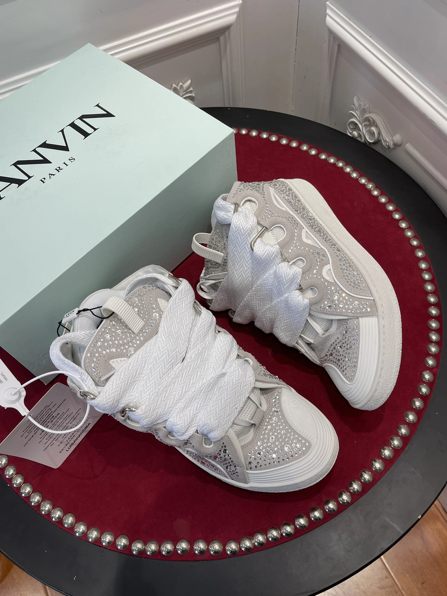 Lightweight Lanvon Curb Sneaker White Rhinestone FMSKRK11STRAP 816