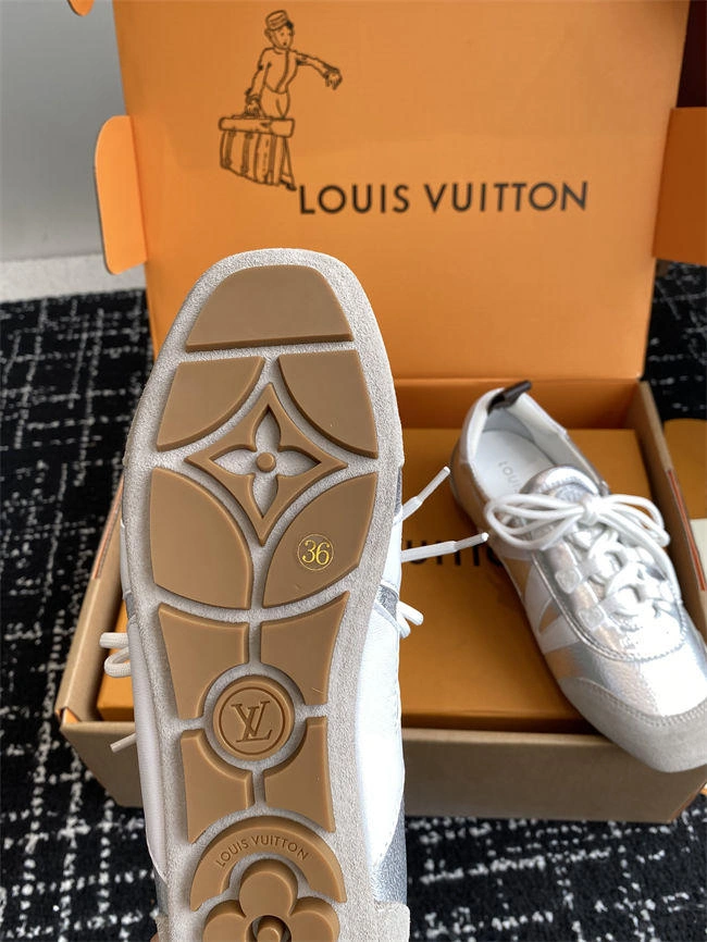 Louis Vuitton WellDesigned 1666