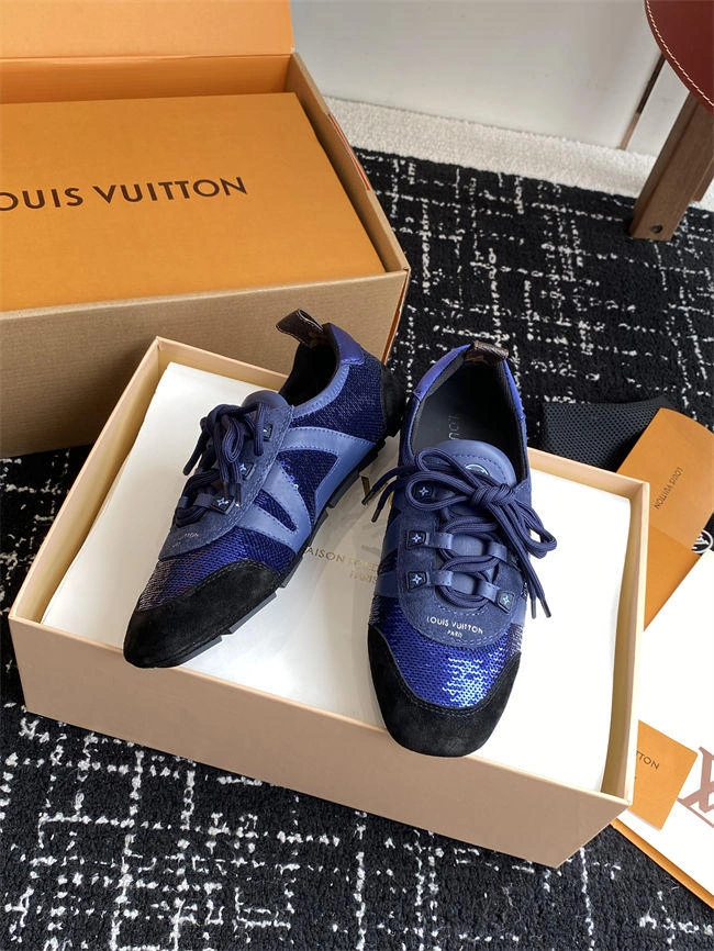 Louis Vuitton Durable 1664