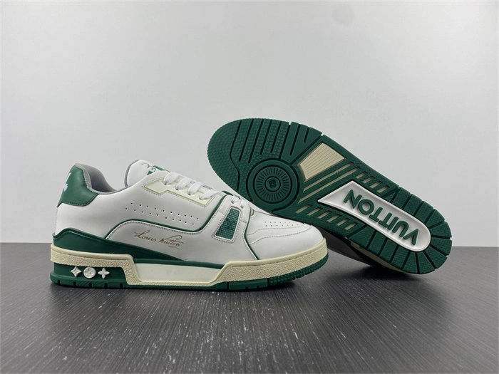 Luis Vitton LV Trainer Sneaker Low White Green 1A54HM FashionForward 1706