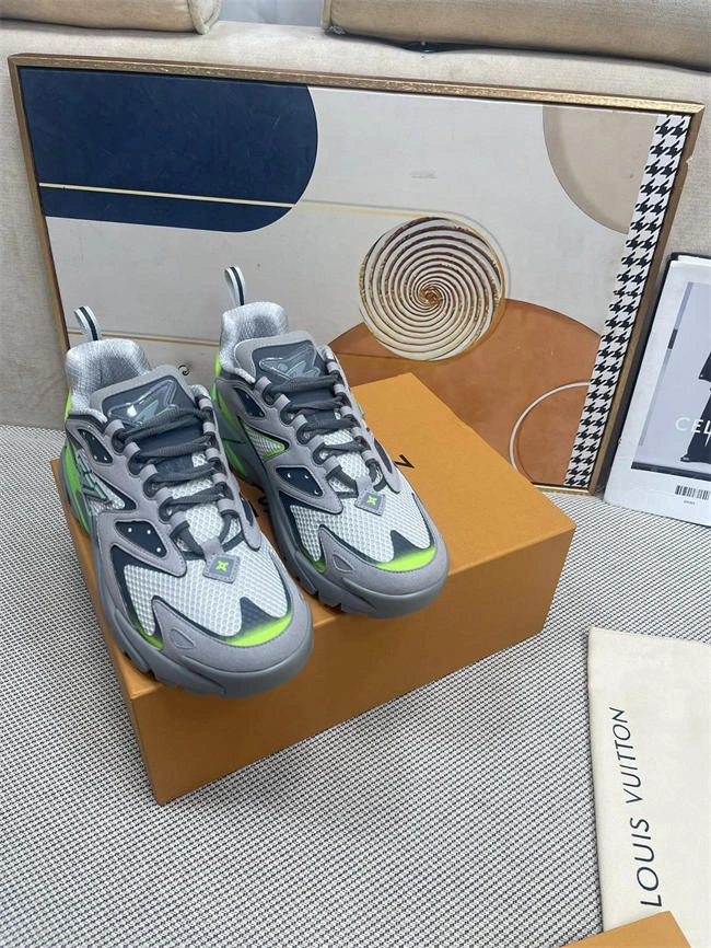 GoodFit Lv Runner Sneaker 1987