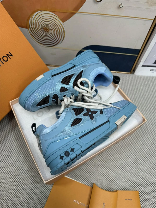 Chic Lv Trainer Sneaker 2045