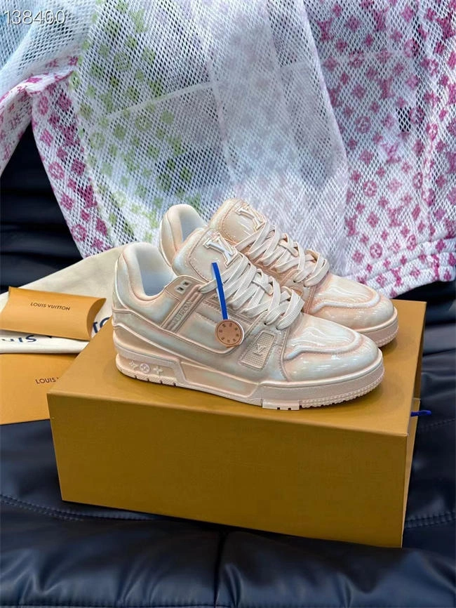 TechFriendly Lv Trainer Sneaker 2068