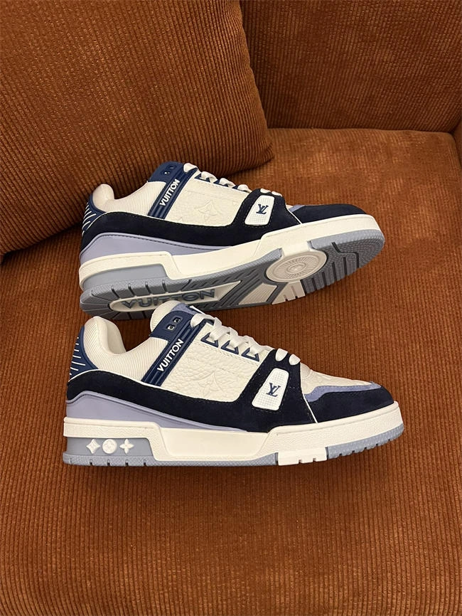 Lv Trainer Sneaker Cozy 2075
