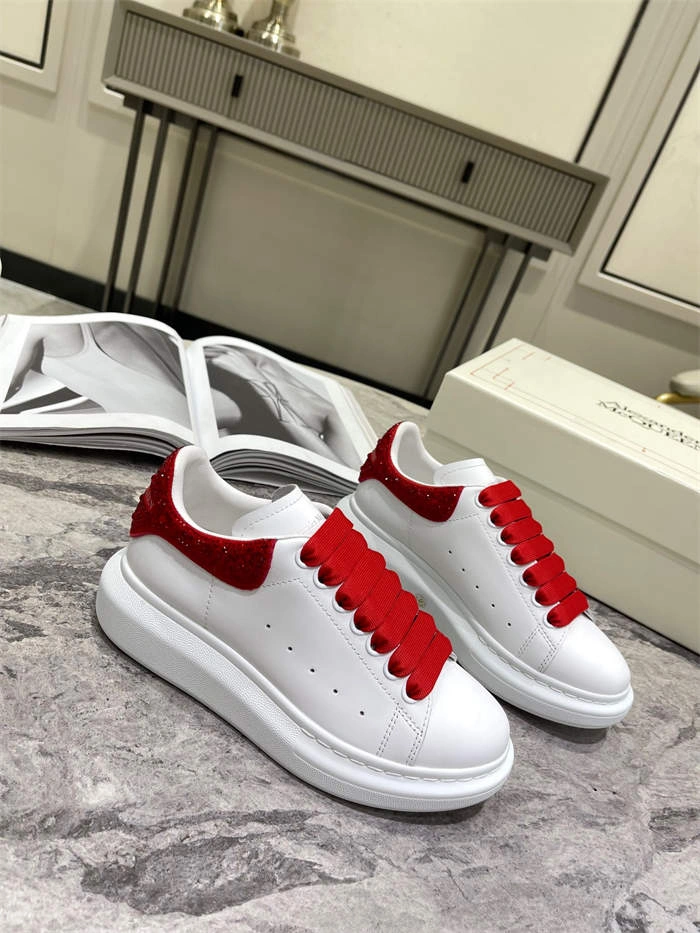 Mc Queen Original 2557