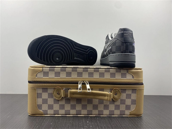 Vibrant Nike Air Force 1 LV Low 6A8PYL- 5155