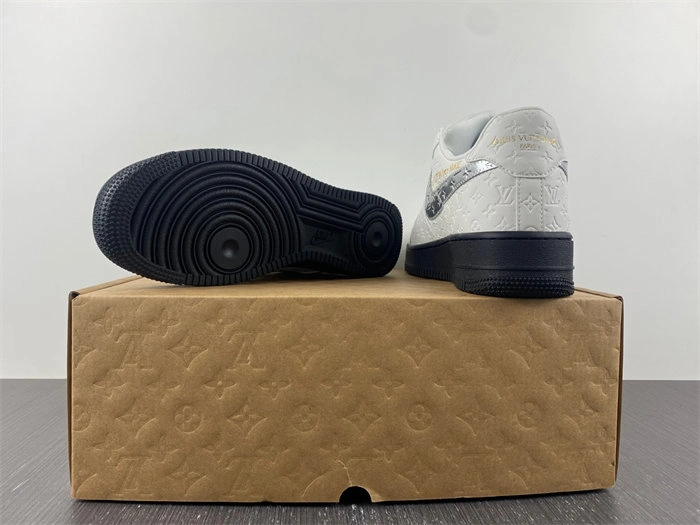 Nike Air Force 1 White Black Practical 5144